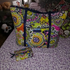 Large Vera Bradley purse and matching wallet